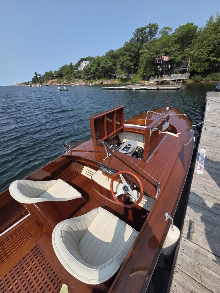 Clarion Boats of Muskoka 23' Fast Launch