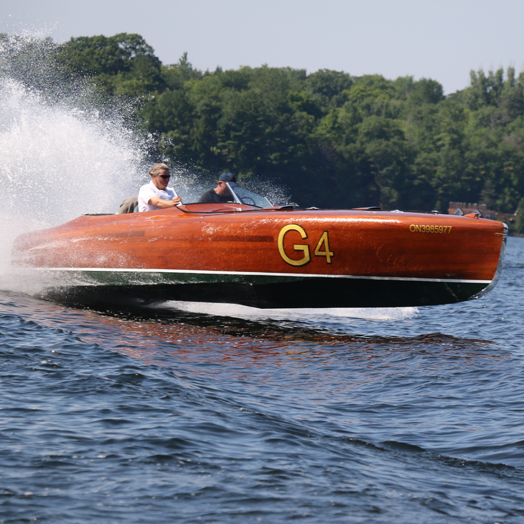 Clarion boats of muskoka 25 gold cup racer
