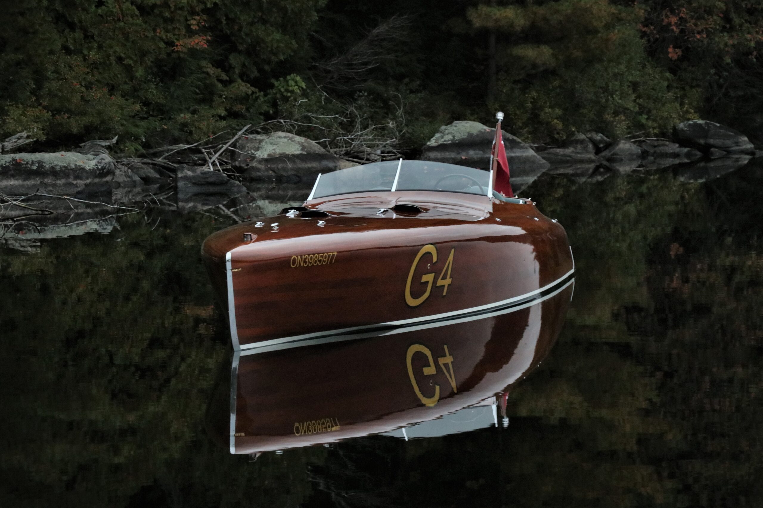 Clarion boats of muskoka 25 gold cup racer