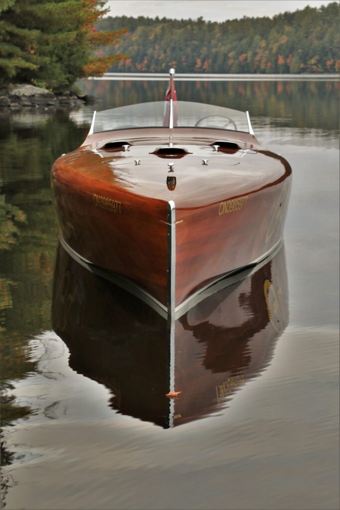 Clarion boats of muskoka 25 gold cup racer