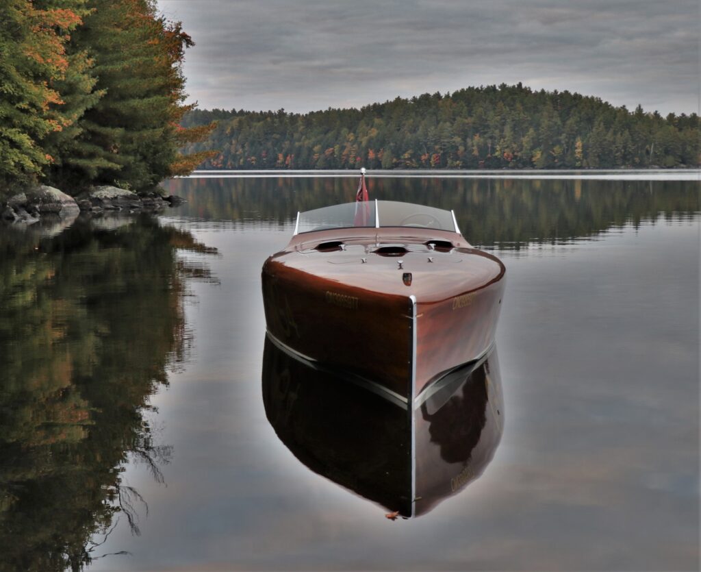 Clarion boats of muskoka 25 gold cup racer