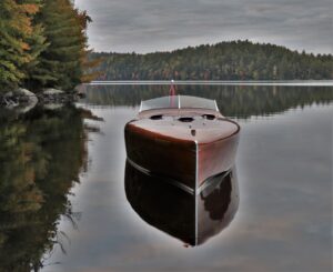 Clarion boats of muskoka 25 gold cup racer